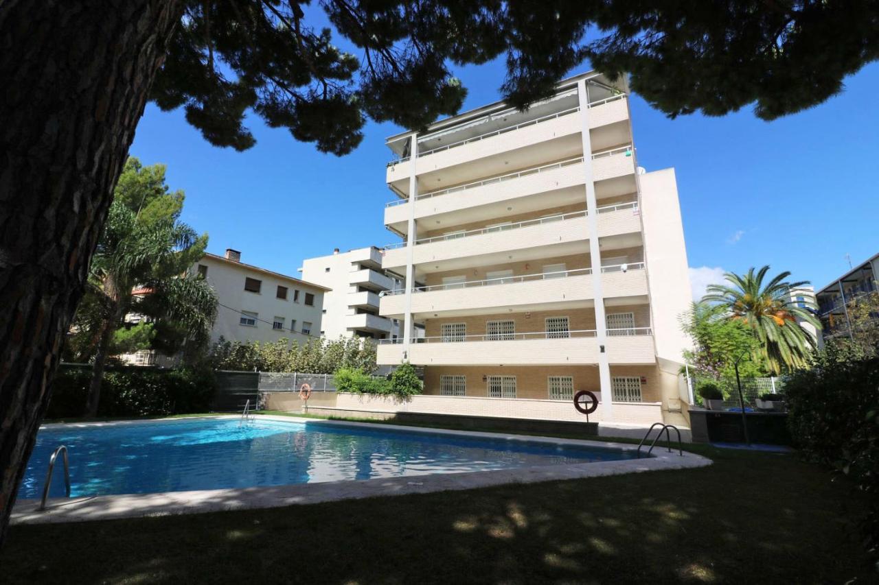 Saloutrip - Albert Exterior foto